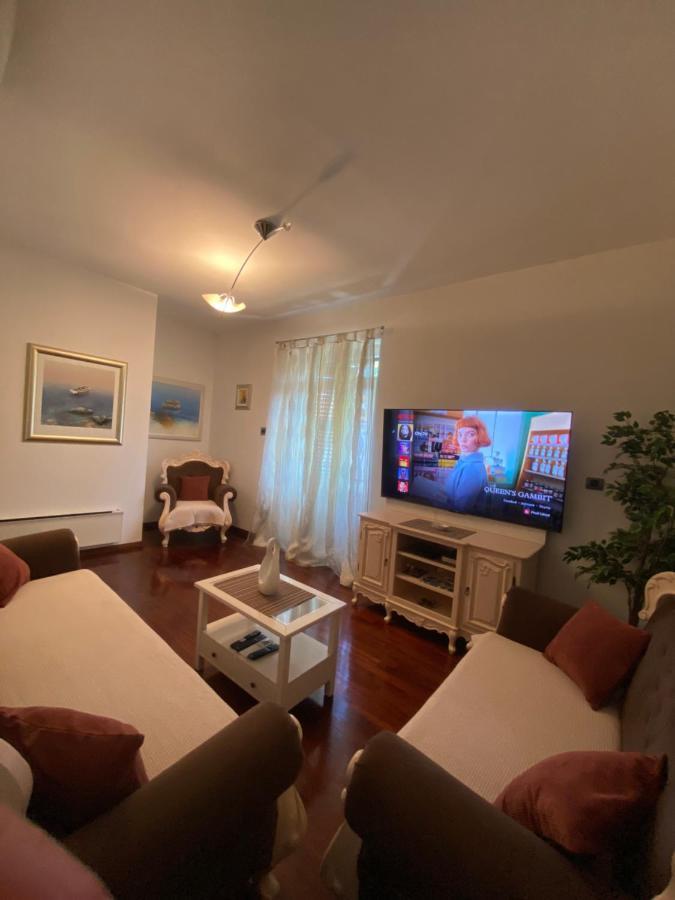 Luxury Rooms 7Heaven Suite Apartment Split Exterior photo
