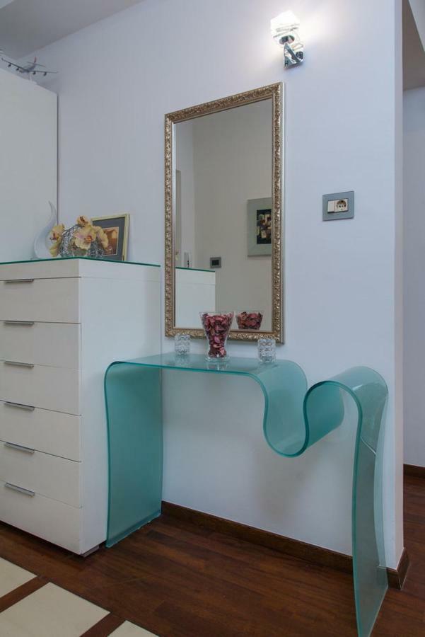 Luxury Rooms 7Heaven Suite Apartment Split Exterior photo